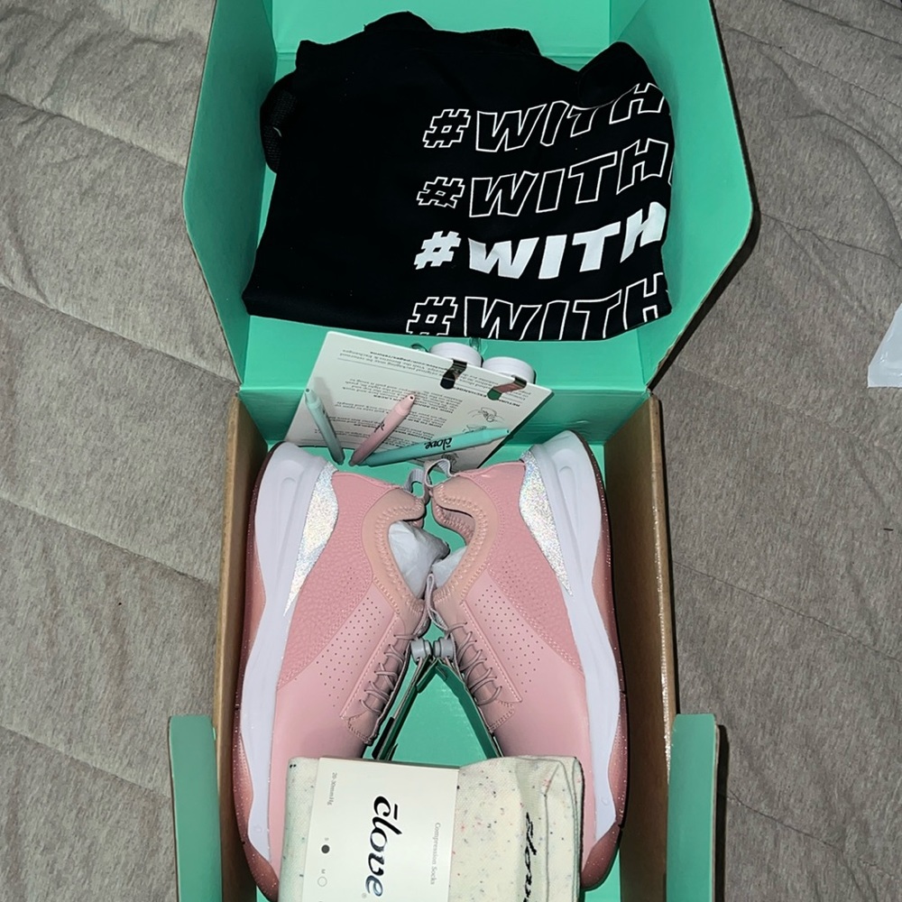 Women’s Clove sneakers